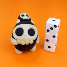 Load image into Gallery viewer, Mama Skeleton!