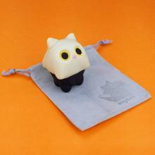 Load image into Gallery viewer, Kitty in a Blankie