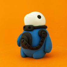 Load image into Gallery viewer, Scuba Beluga