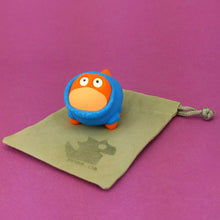 Load image into Gallery viewer, Suburban Salamander