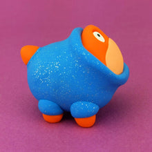 Load image into Gallery viewer, Suburban Salamander