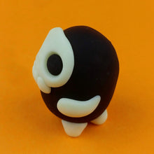 Load image into Gallery viewer, Skeleton Nug