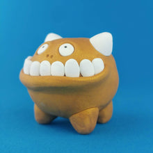Load image into Gallery viewer, Golden Ram