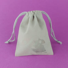 Load image into Gallery viewer, Mummy Nug