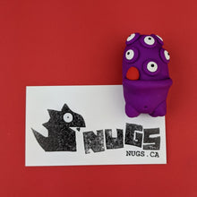 Load image into Gallery viewer, Purple Cacteye Magnet