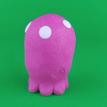 Load image into Gallery viewer, Heptapus (or Hexapus?)
