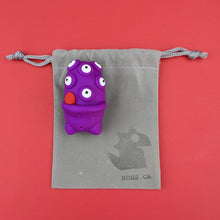 Load image into Gallery viewer, Purple Cacteye Magnet
